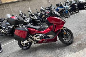 Forza 750 Travel 2021