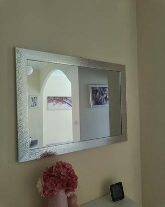 specchio rettangolare colore argento martellatoato