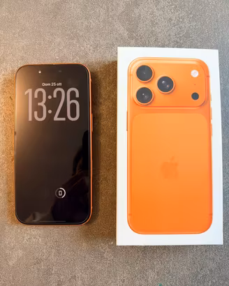 iPhone 17 Pro 256GB Cosmic Orange