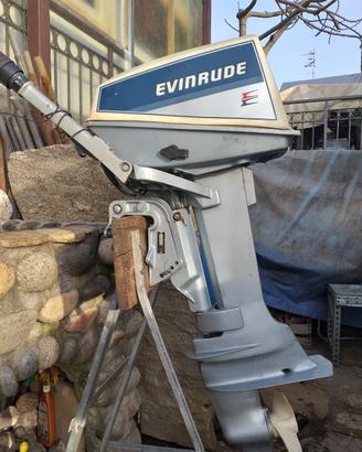 Evinrude 8 cv. gambo corto 