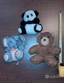 3 piccoli peluche: Panda, Elefantino, Orsetto