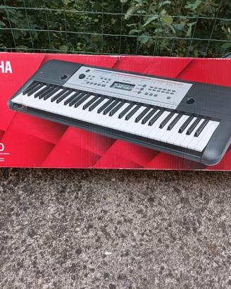 Tastiera Yamaha YPT-260