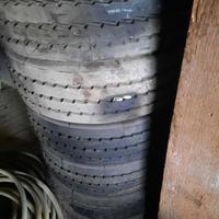 Pneumatici 205/65x17,5