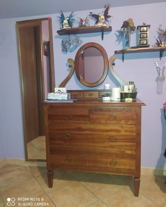 Mobili in arte povera