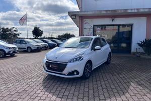 PEUGEOT 208 1° serie PureTech 82 5 porte Allure