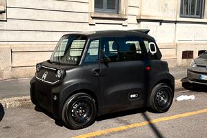 Citroen AMI Dark Side Limited Edition