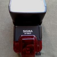 Sigma EF-430 ST Flash