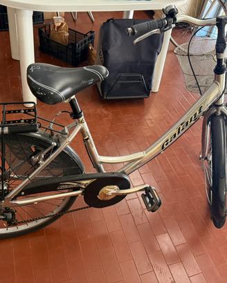 Bicicletta Galant in alluminio cambio shimano
