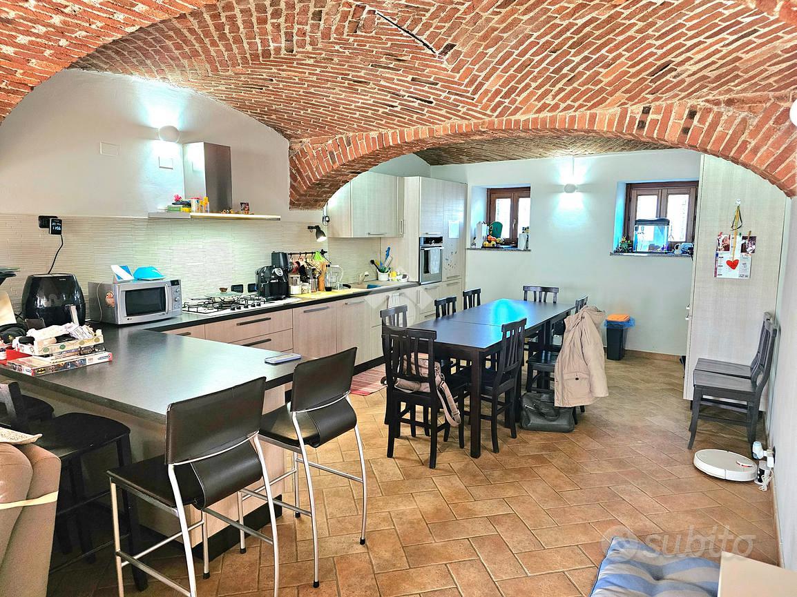 PORZIONE DI BIFAMILIARE A CAFASSE - Altro