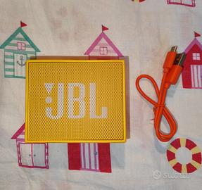 JBL Cassa Bluetooth Gialla
