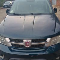 autovettura freemont