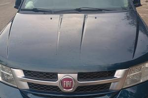 autovettura freemont