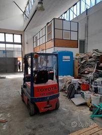 Capannone con servizi e ufficio 400 mq