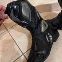 mono sella z900  , scarpe moto , gomme moto 