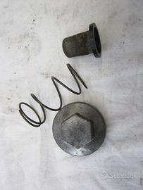 Tappo Con Filtro e Molla Scarico Olio Honda 125J