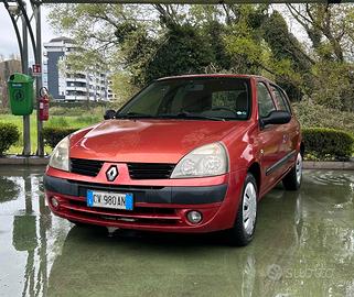 Renault clio 1.2 58cv Neopatentati