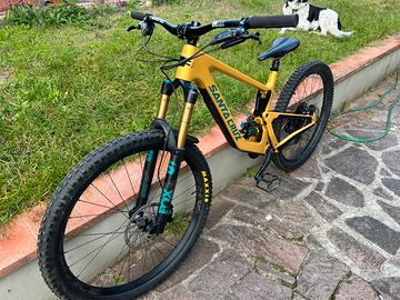 Santa Cruz Bronson 2022