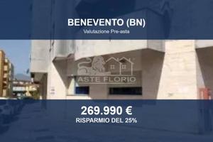 Immobile in asta di 480 m² con più di 5 locali a B