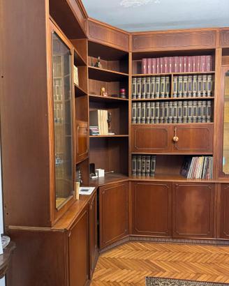 Studio anni '6' stile inglese in noce