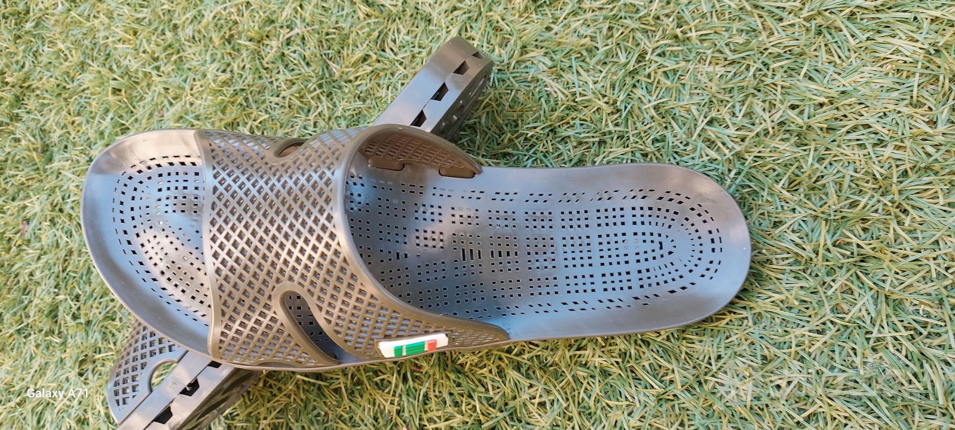 Ciabatte esercito italiano Abbigliamento e Accessori In vendita a Pistoia