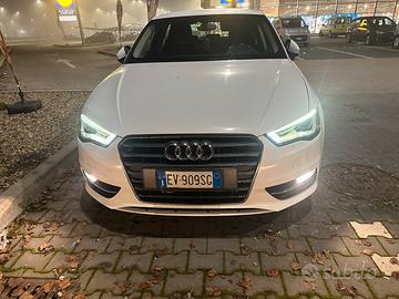 A3 Spb 1.6 Tdi S Tronic Business