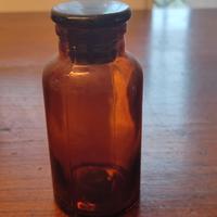 bottiglietta vintage vetro ambrato con tappo 