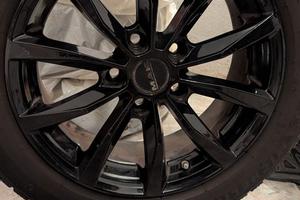 Gomme invernali 195/55 R16 e cerchi MAK neri
