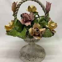 Soprammobile vaso fiori in porcellana Capodimonte