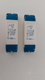 2 Alimentatori per strisce LED 12 V - 1,4 A