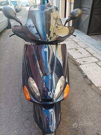 Yamaha majesty 125