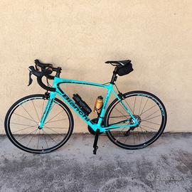 Bianchi intenso + 2 ruote + rullo