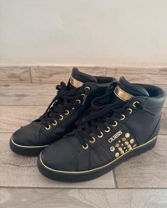 Scarpe Guess originali