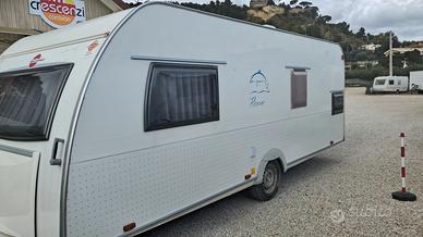 Bürstner FLIPPER 550 TK caravan 5 posti letto