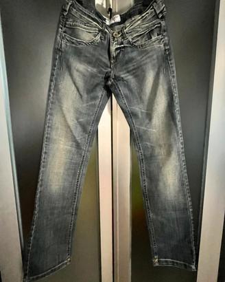 Pantaloni di x-cape