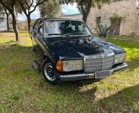 Mercedes w123 240 D classe E '84(conservato) ASI