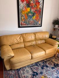 Divano in pelle  di marca
