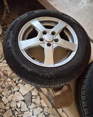 Cerchi in lega 14” + gomme estive 175/70 R14 – Buo