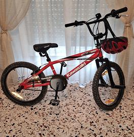 Bici BMX Kawasaki per ragazzo con casco