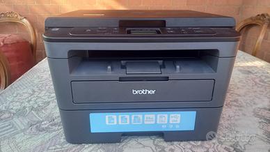 Stampante laser multifunzione Brother