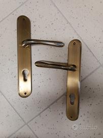 Maniglia per porta