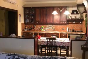 Via S. Riccardo, a 200 metri dal Viale Regina Elen