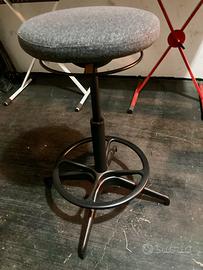 Sgabello  regolabile Ikea  LIDKULLEN nero