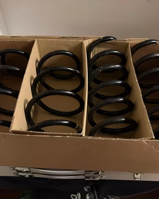 Kit molle Eibach per Skoda Superb e Vw Touran