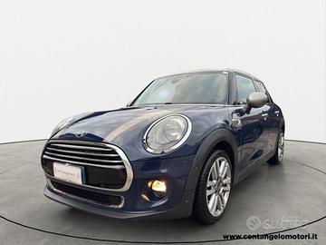 MINI Cooper D 1.5 Cooper D 7SEVEN 5 porte unico