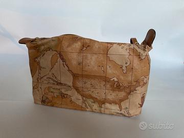 Beauty pochette Alviero Martini