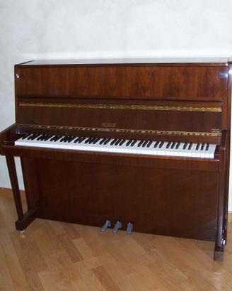 Pianoforte verticale Petrof P 118