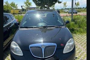 Auto usata in buone condizioni