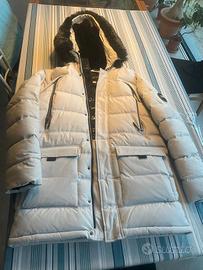 giubbotto Supply & demand