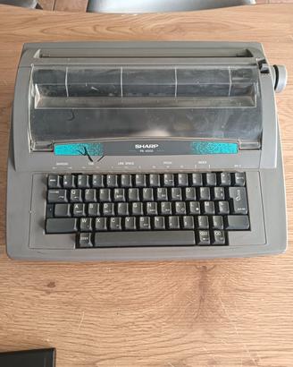 Macchina da scrivere Sharp pa 4000