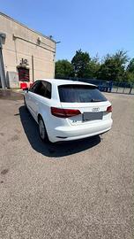Auto in Auto